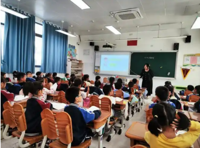 劳动教育课程体系加强学生动手能力实践能力和创新能力的培养 劳动教育课程体系加强学生动手能力实践能力和创新能力的培养
