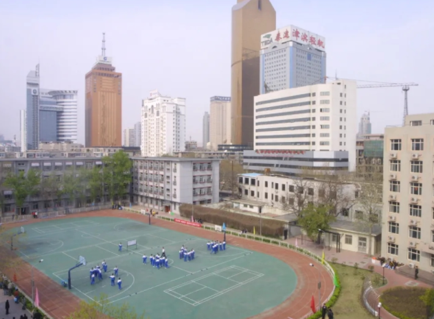 折射的正是教育开展的厚度也是对大力开展教育事业不变的初心