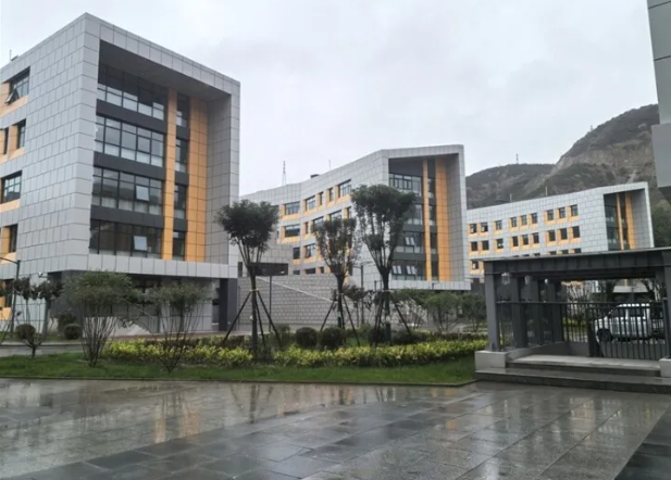 特征社团个性化辅导全掩盖有用减轻学生升学联接压力 特征社团个性化辅导全掩盖有用减轻学生升学联接压力